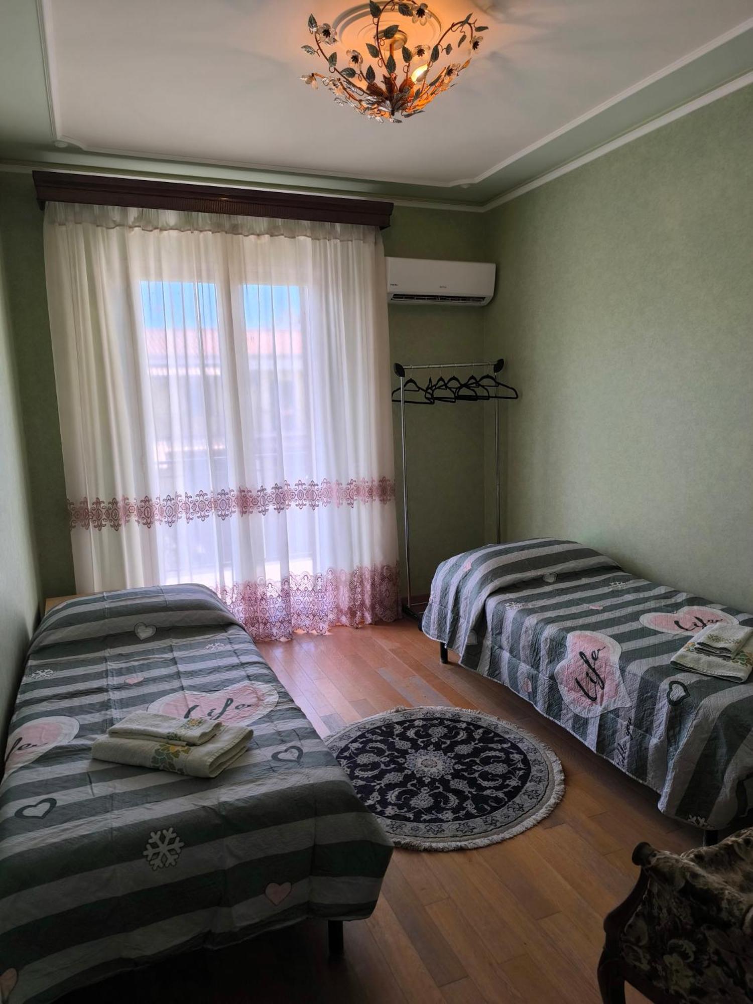 Bed & Breakfast Kalinka Motta SantʼAnastasia Exterior foto