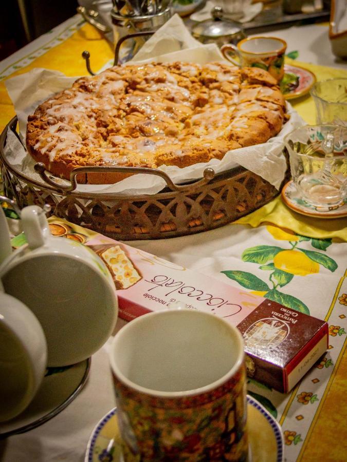 Bed & Breakfast Kalinka Motta SantʼAnastasia Exterior foto